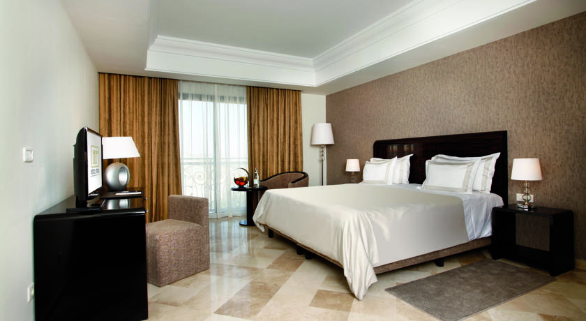 sejour hotel Paris les Berges du Lac pas cher